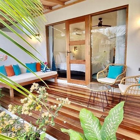 Seaside Dhigurah Hotel Digura Kültér fotó
